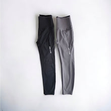 Load image into Gallery viewer, Essential Yoga Legging with Side Pockets
